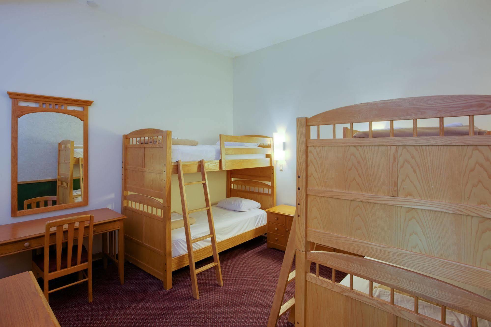 Deer Creek State Park Lodge And Conference Center Crownover Mill Екстериор снимка